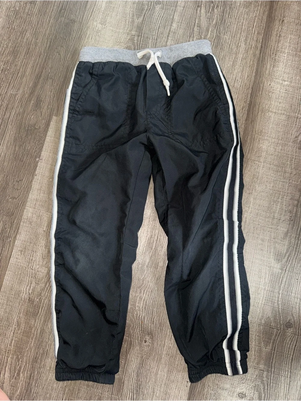 OshKosh B’Gosh Boys Black Jogger Track Sweatpants Size 5